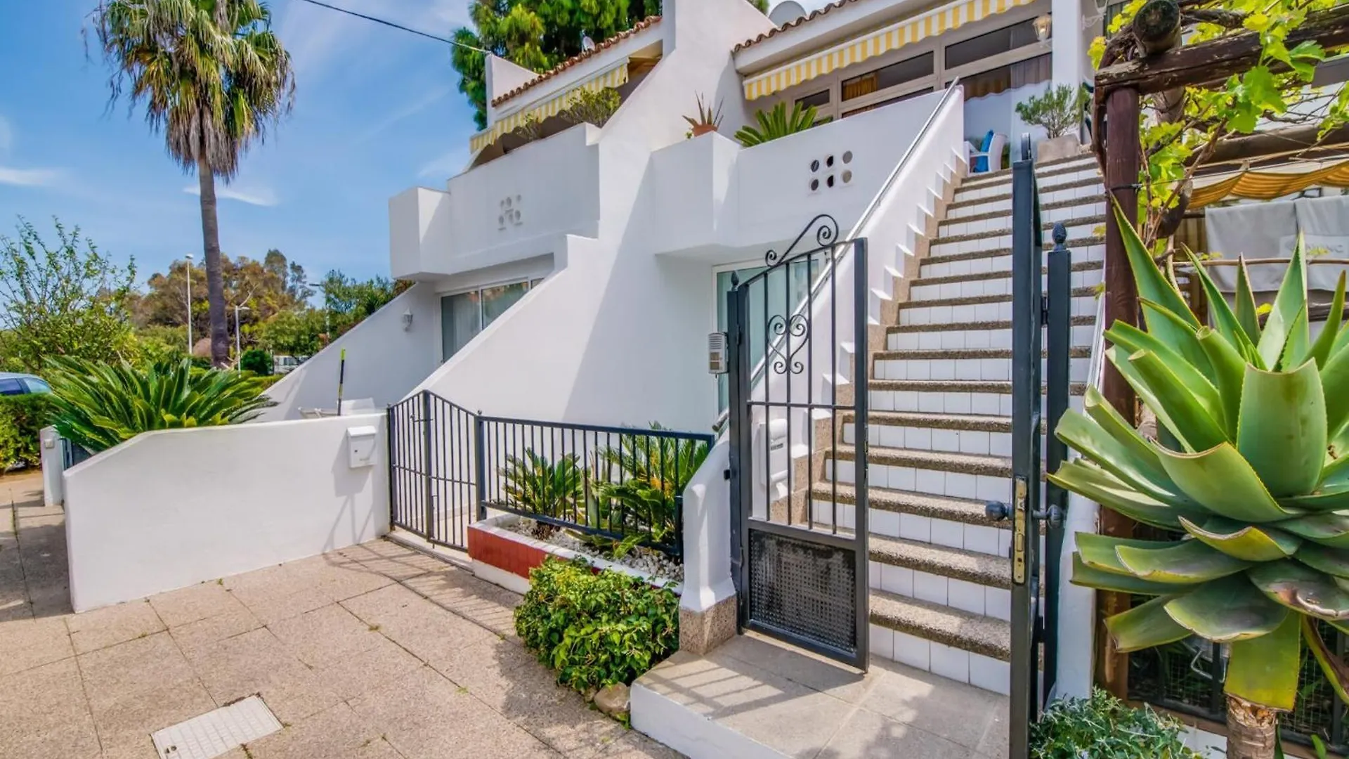 Apartment In Alcudia Near Alcudia Beach スペイン